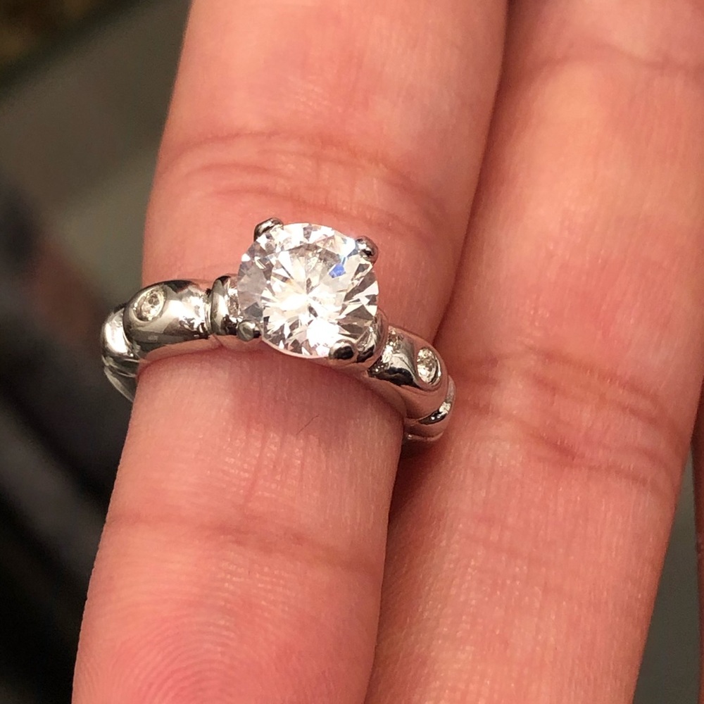 Ring 💍 - Picture 12 of 12